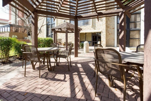 Drury Plaza Hotel San Antonio Airport image 29